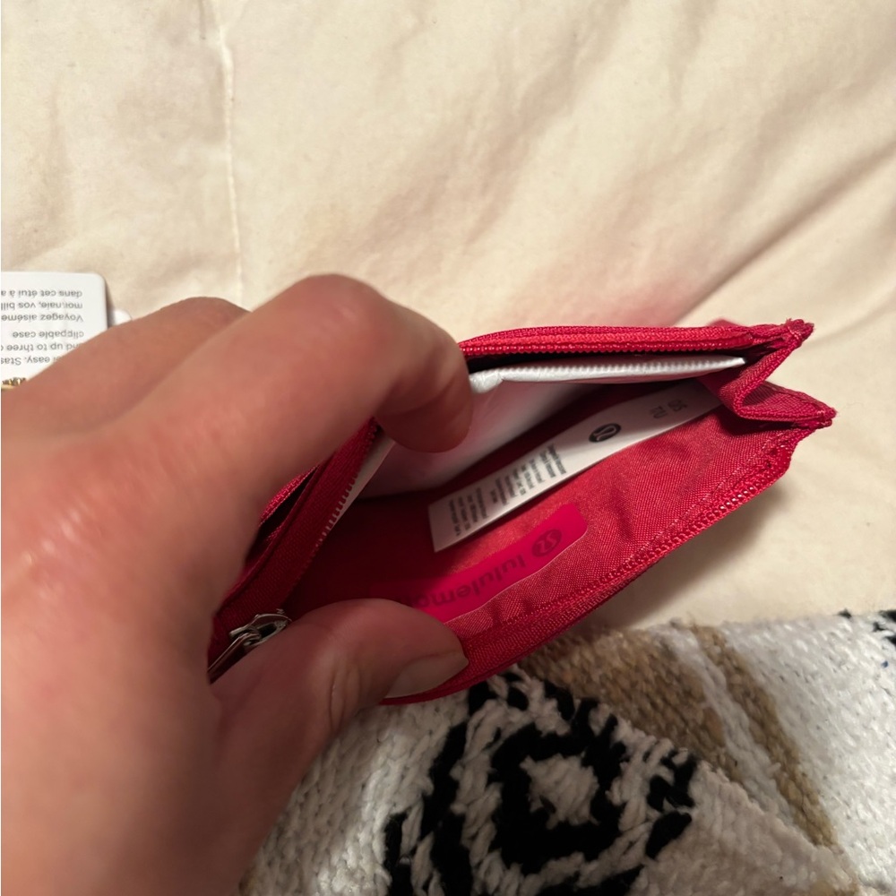 Clippable Card Case - Picture 4 of 7